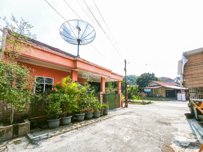 Perumahan Bumi Insani Blok B1 No.11