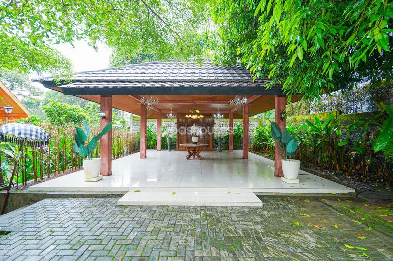 Villa Saung Ibu Bogor