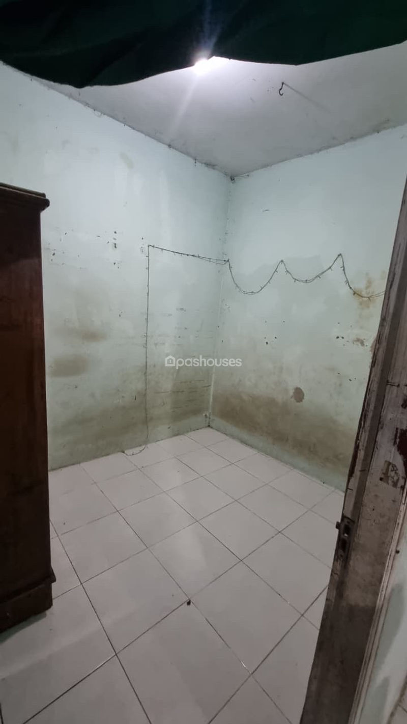 Perumahan Puri Lembah Hijau Blok D 11 No.1