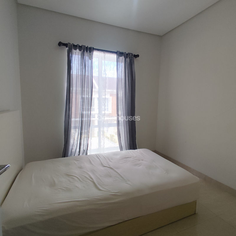 Perumahan Paradise Resort City Cluster Cayman Blok B5