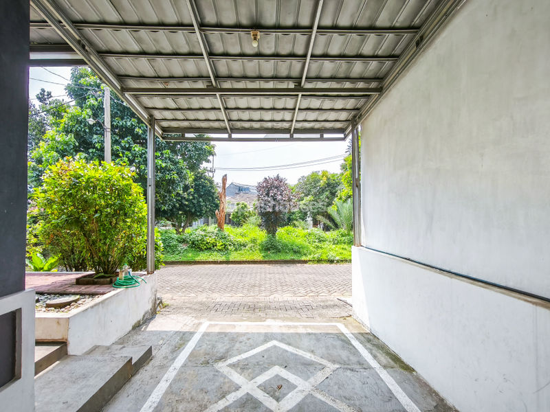 Erfina Kencana Regency Cluster Taman EK Playground No.18