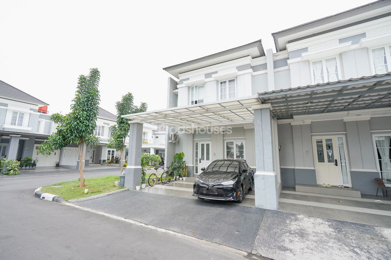 Grand Wisata Cluster Water Terrace Blok BE23 No.9