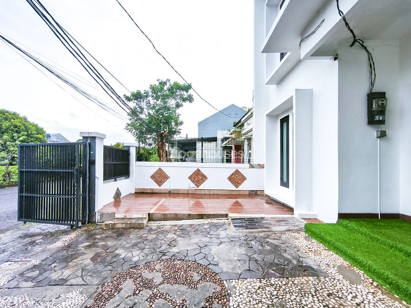 Cibubur Country Cluster Lily Garden No.CLCR-001