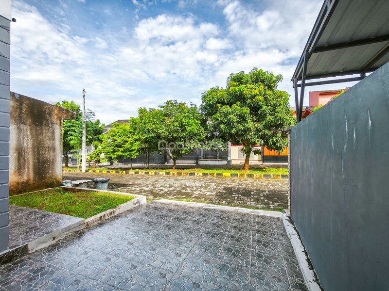 Grand Pakis Residence