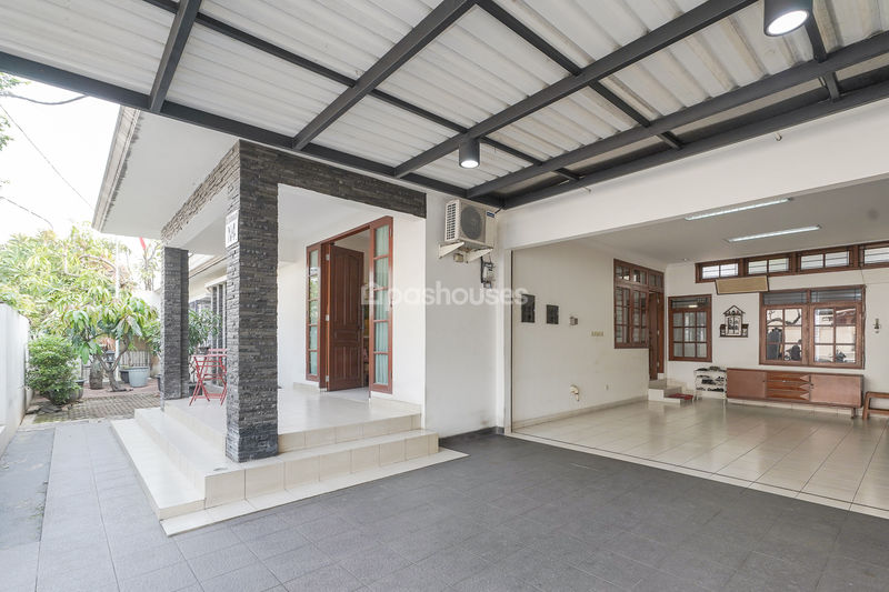 Jalan Mundu III No.4