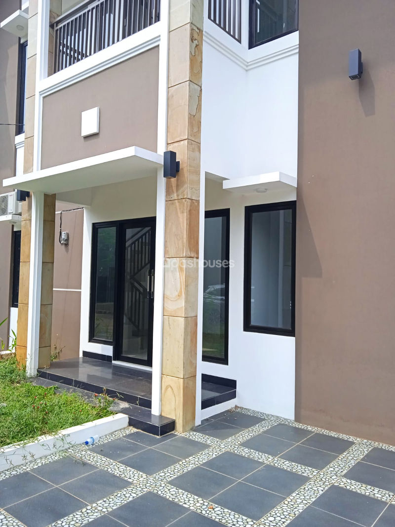Perumahan Sawangan Green Park Blok E1 No.4