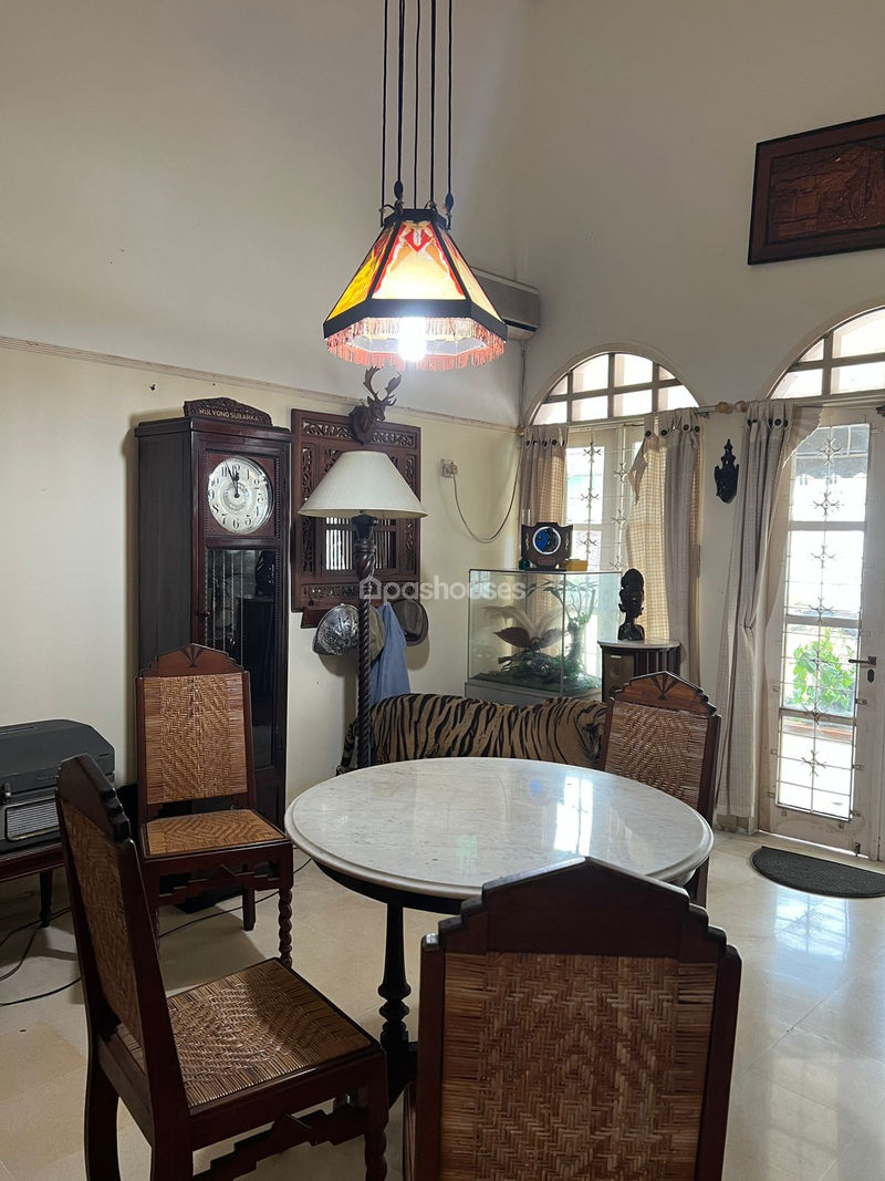 Jalan Bunga Melati No.8 Cipete