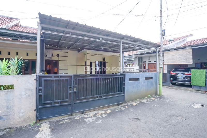 Jalan Raya Pramuka Depok
