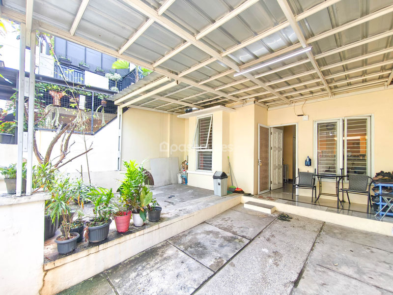 Perumahan Villa Dago Pamulang Cluster Parangtritis Blok C13 No.17