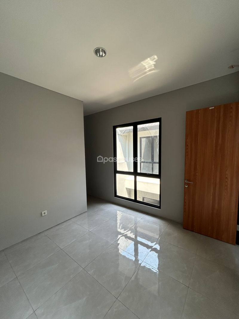Grand Wisata Bekasi Cluster Z Living