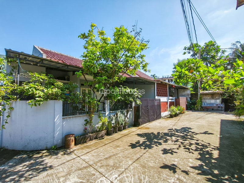 Villa Ciomas Indah