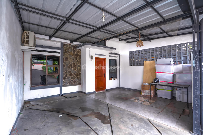 Perumahan Dealova Residence