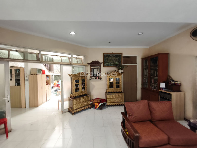 Jalan Magnolia VI Blok G