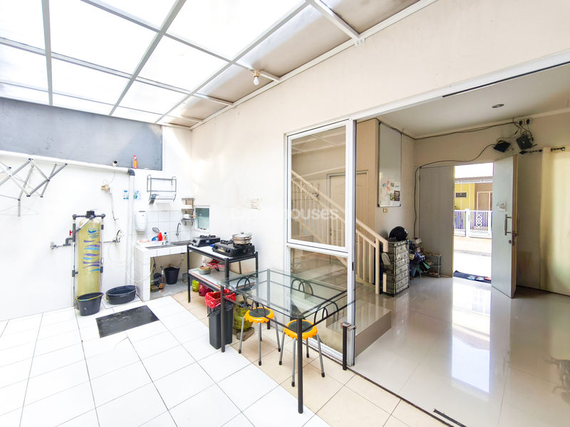 Perumahan Magnolia Park 3 Town House Blok G8
