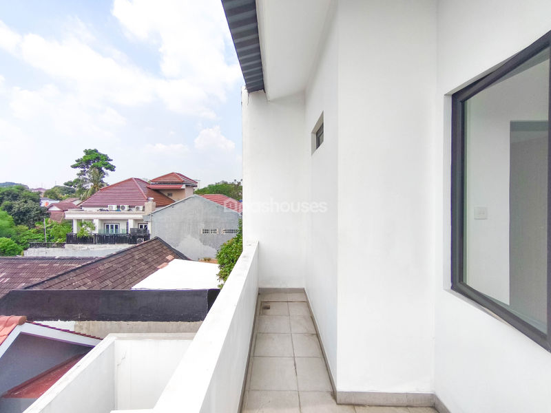 Bukit Nusa Indah No.795