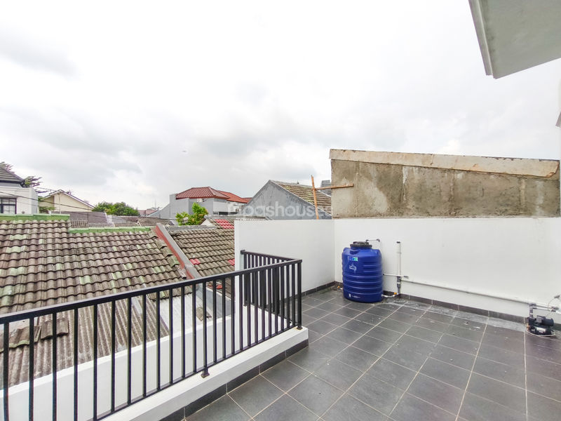 Kencana Loka BSD Sektor 12.5 Blok V2