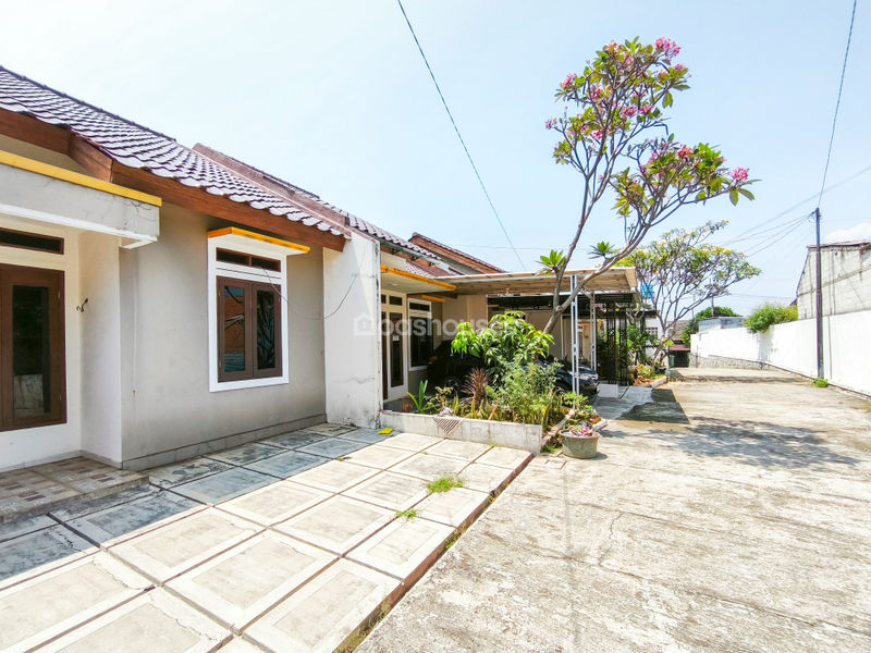 Cluster Jambu Dipa Village No.5