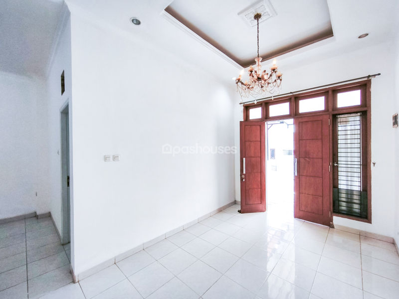 Puri Cinere Hijau