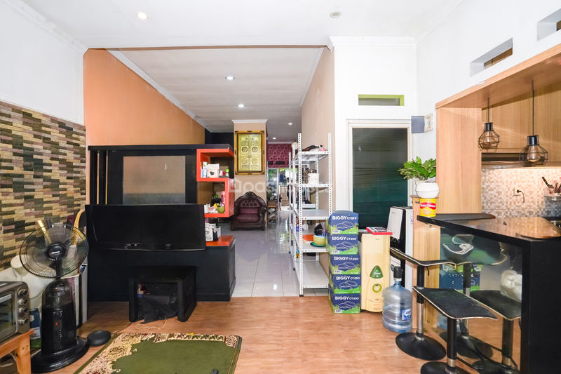 Jalan Lebak Para Kalisari No.28A