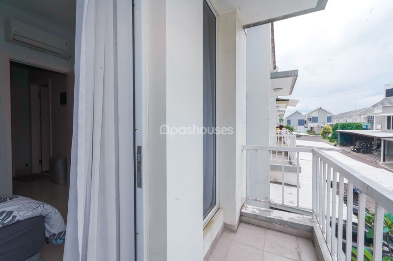 Synthesis Homes Blok B No.12