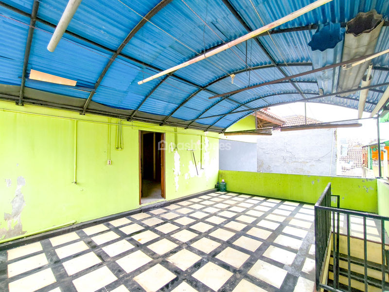 Jalan Niaga III