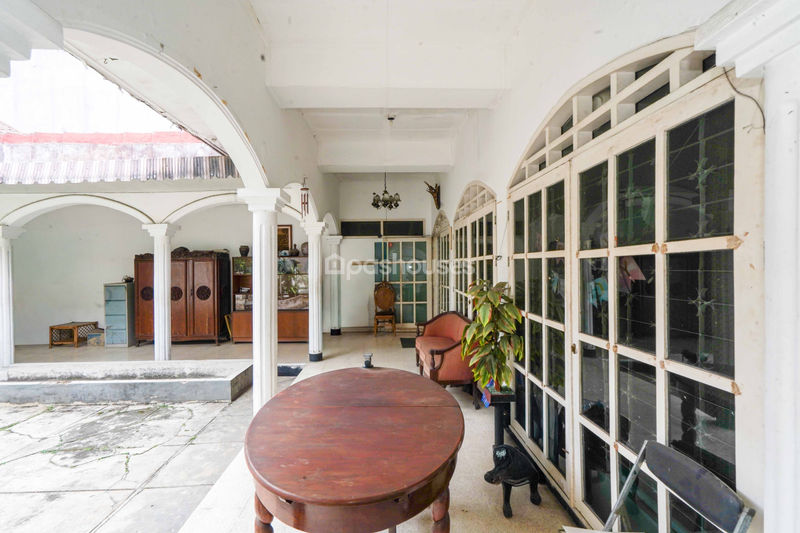 Jalan Bunga Melati No.8 Cipete