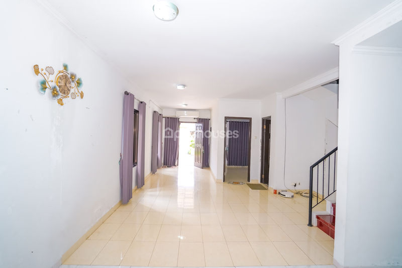 Perumahan Raffles Hills Blok.R8 No.7A