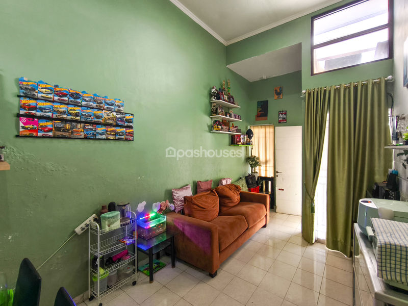 Graha Raya Cluster Verina Blok L No.32