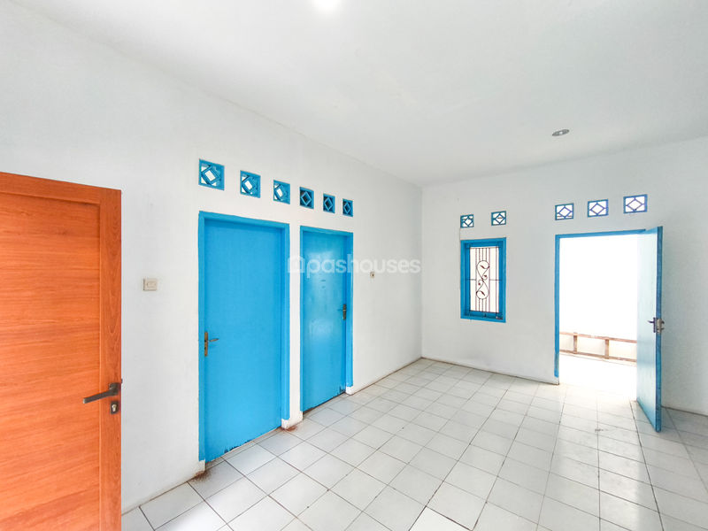 Perumahan Lembah Pinus Blok B/36
