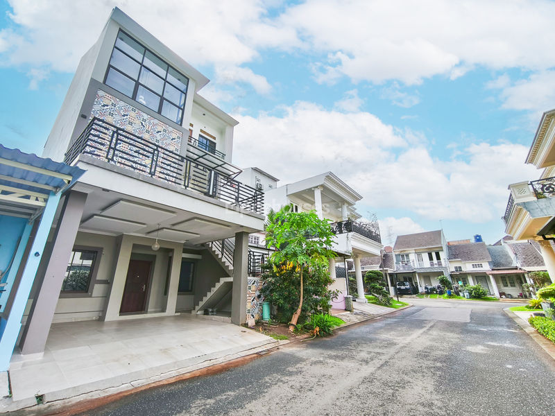 Kota Wisata Cibubur Cluster Montreal