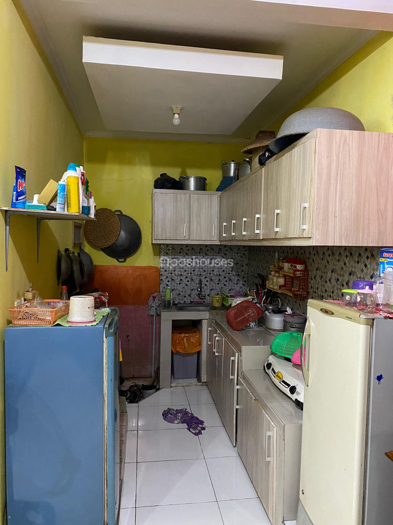 Perumahan Bumi Insani Blok B1 No.11