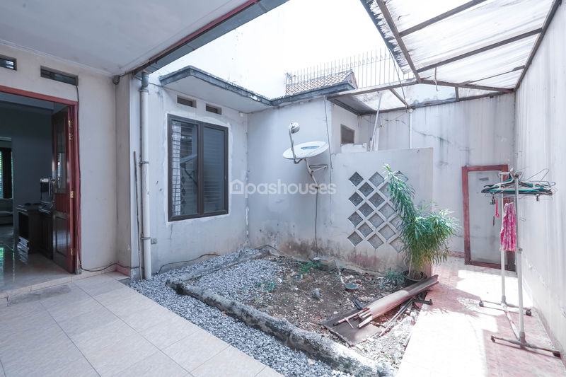 Jalan Belimbing No.30