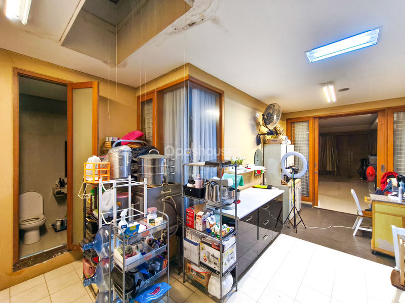 Jalan Gunung Raya Dalam Kav.5