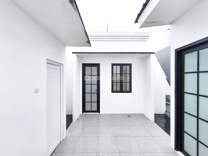 Jalan Saari Kelapa Dua