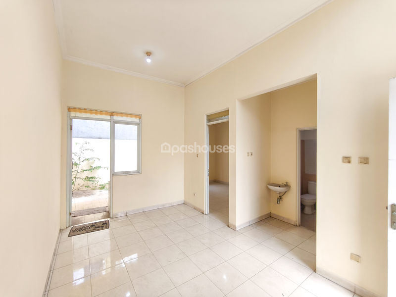 Regency Melati Mas Blok C04 No.9