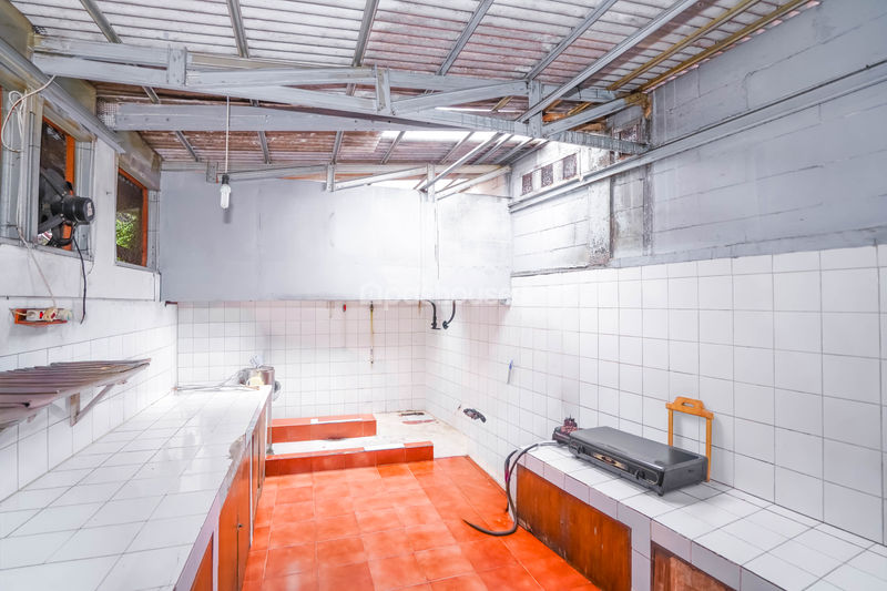 Jalan Mujair II No.18