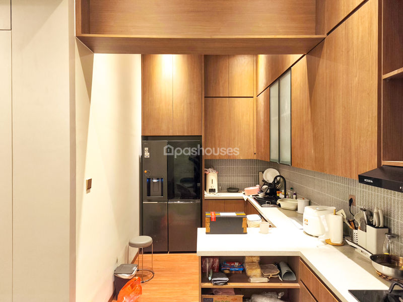 Jalan Saari Kelapa Dua