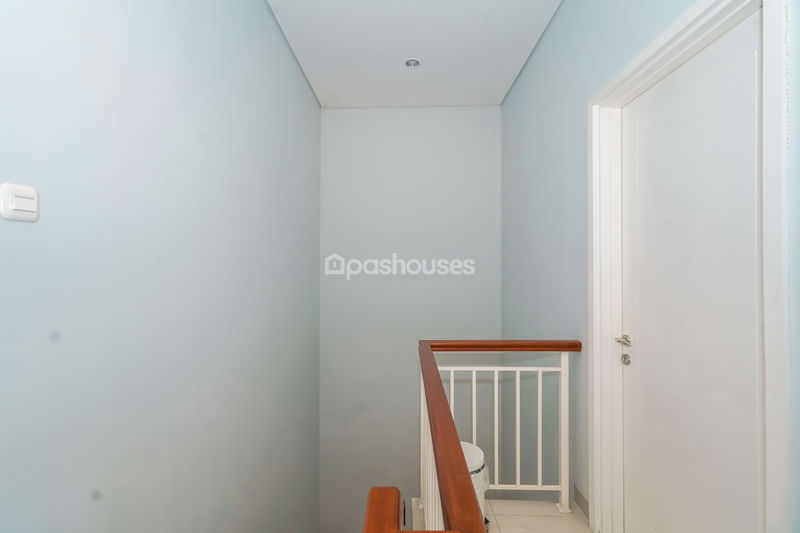 Synthesis Homes Blok B No.12