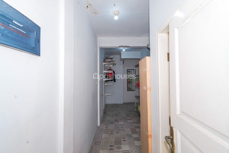 Jalan Lestari VI No.18A