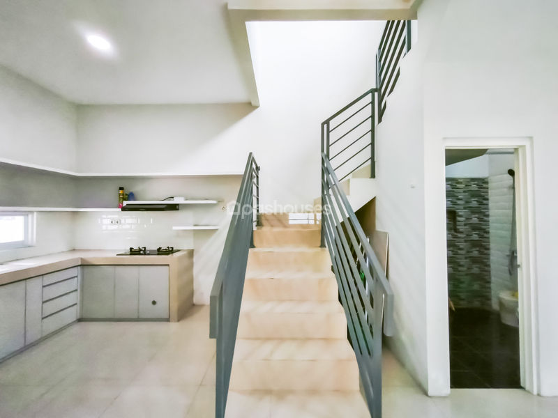 Perumahan Mampang Hills Residence