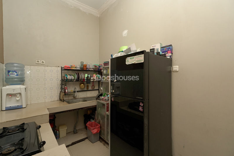 Jalan Pegasing 3 No.28 Cipayung