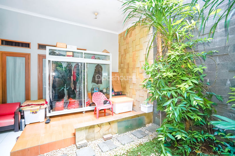 Perumahan Puri Gading Villa Tampak Siring Blok B4