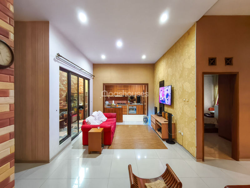 Nusa Loka BSD Sektor 14.4 Blok L7 No.1