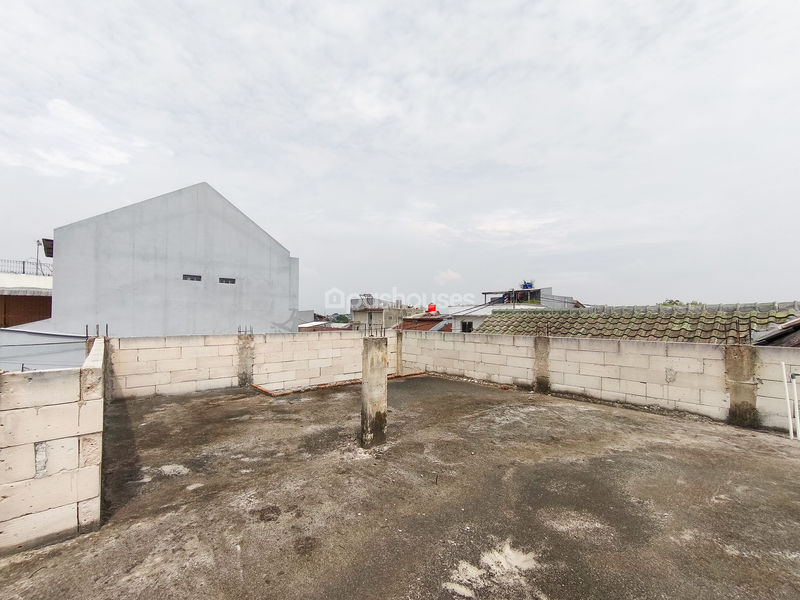 Jalan Sawo VIII Blok SV