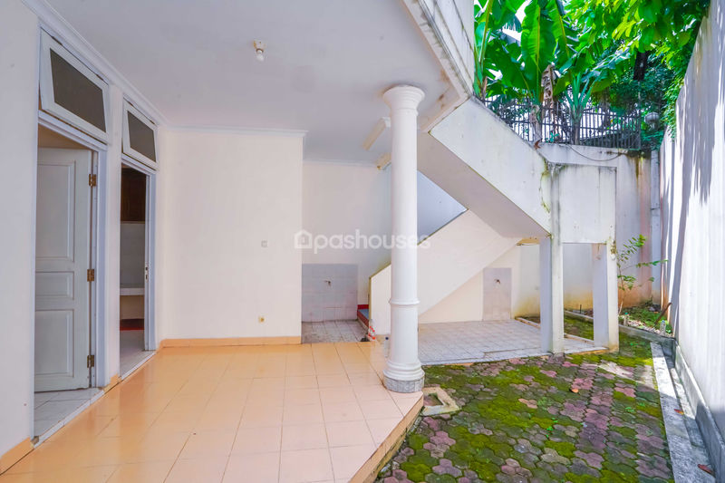 Jalan Bukit Cinere Blok C117