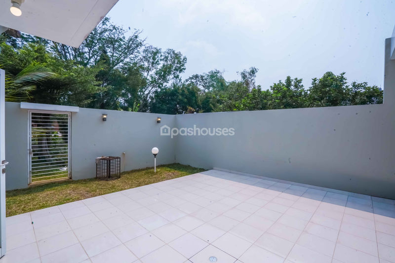 Telaga Golf Sawangan Cluster Espanola