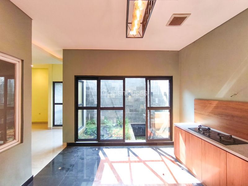 Komplek Trevista Residence Blok B6/24