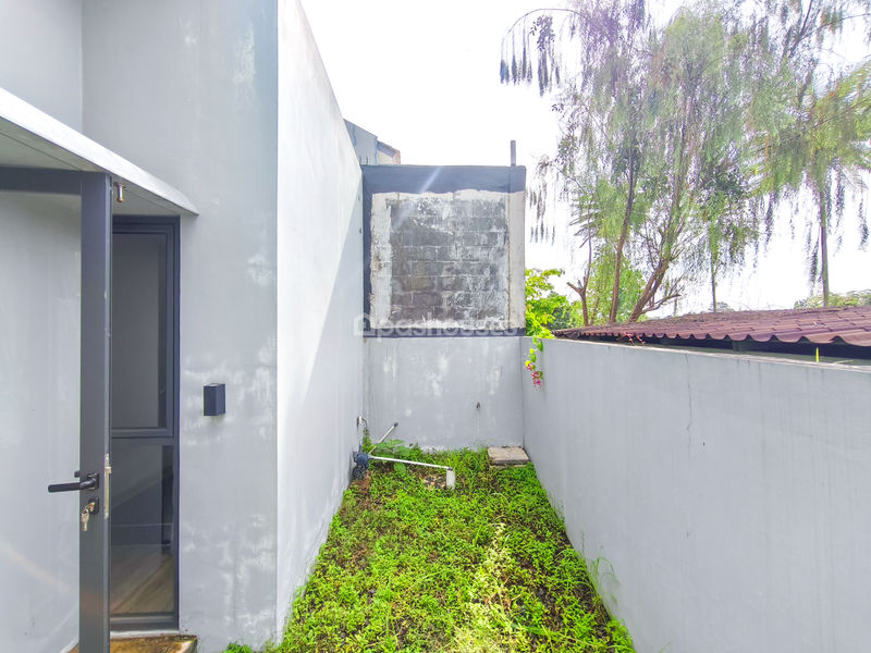 Griya Suradita Indah luster Innari