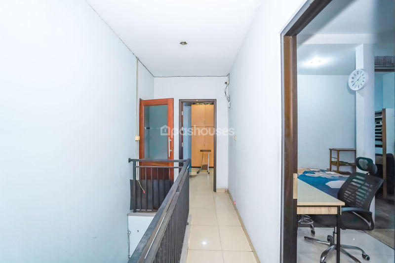 Jalan Kebagusan II No.17A Jakarta Selatan