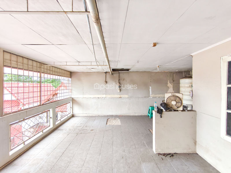 Jalan Dharma Graha IV Blok B8 No.30A